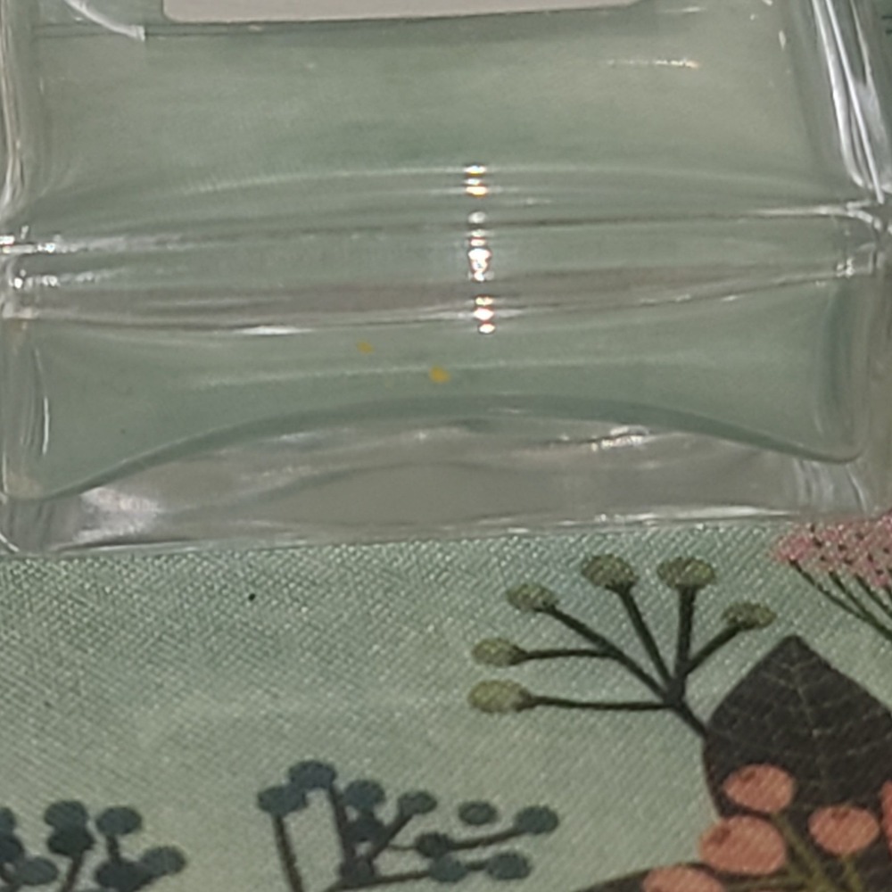 Vintage Chanel No. 5 Glass Perfume Empty Bottle Made in France - Picture 6 of 7